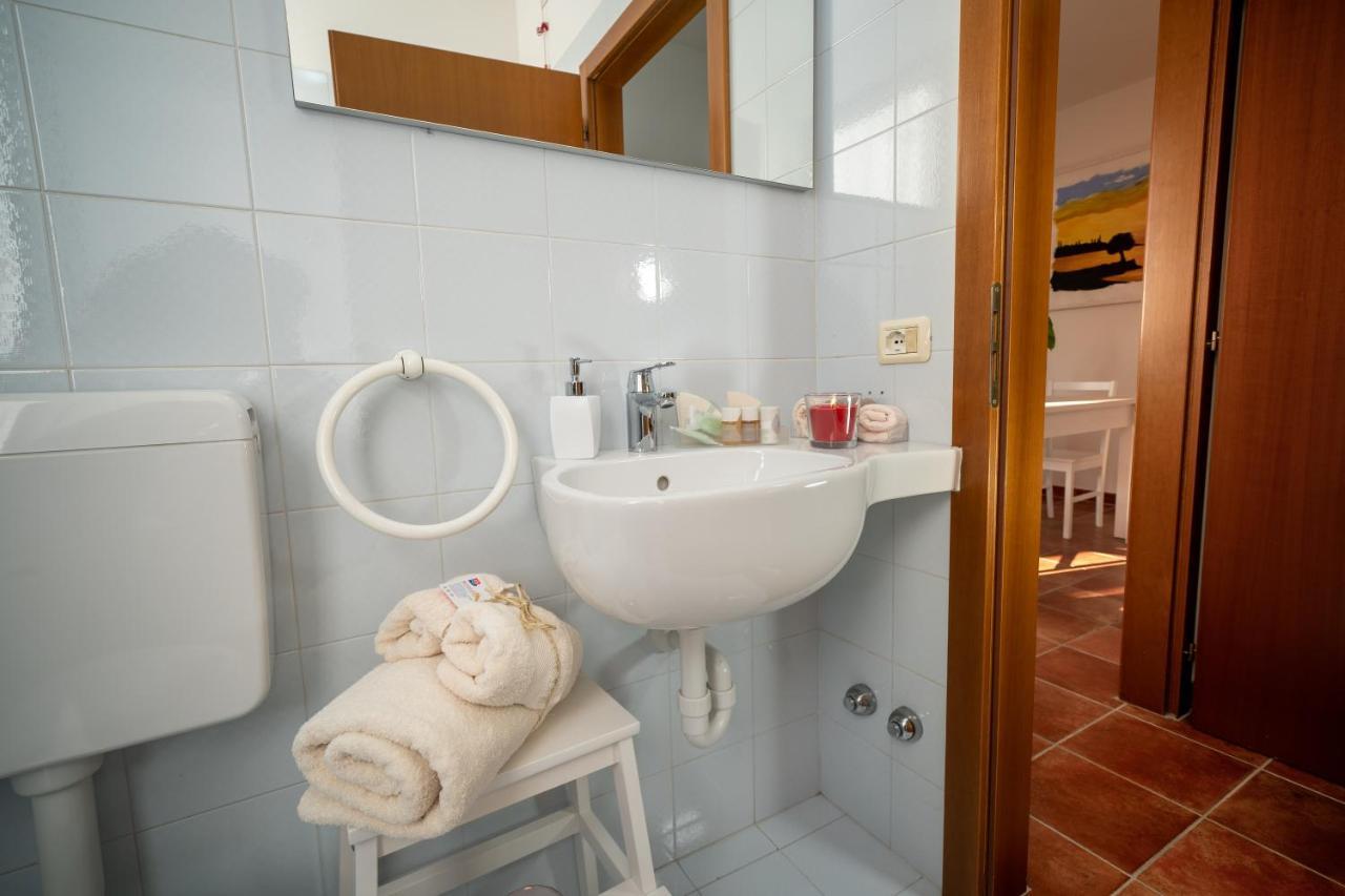 Appartamento Ulivi Beth'S House Brenzone sul Garda Esterno foto
