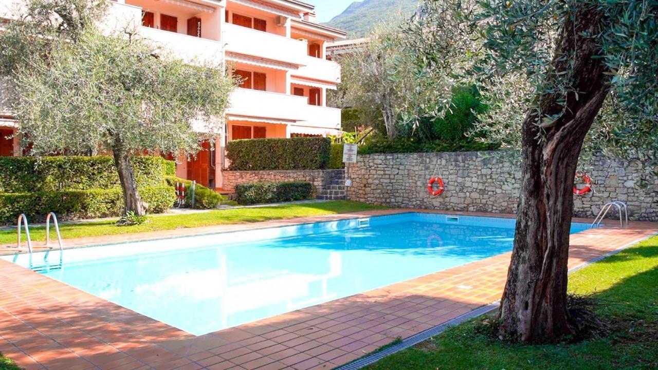 Appartamento Ulivi Beth'S House Brenzone sul Garda Esterno foto